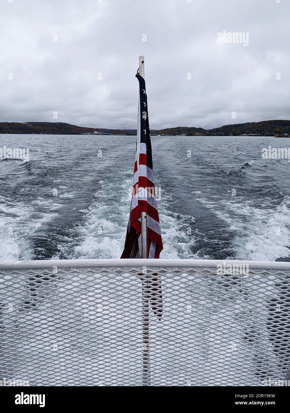 American flag wake boat hires stock photography and images Alamy