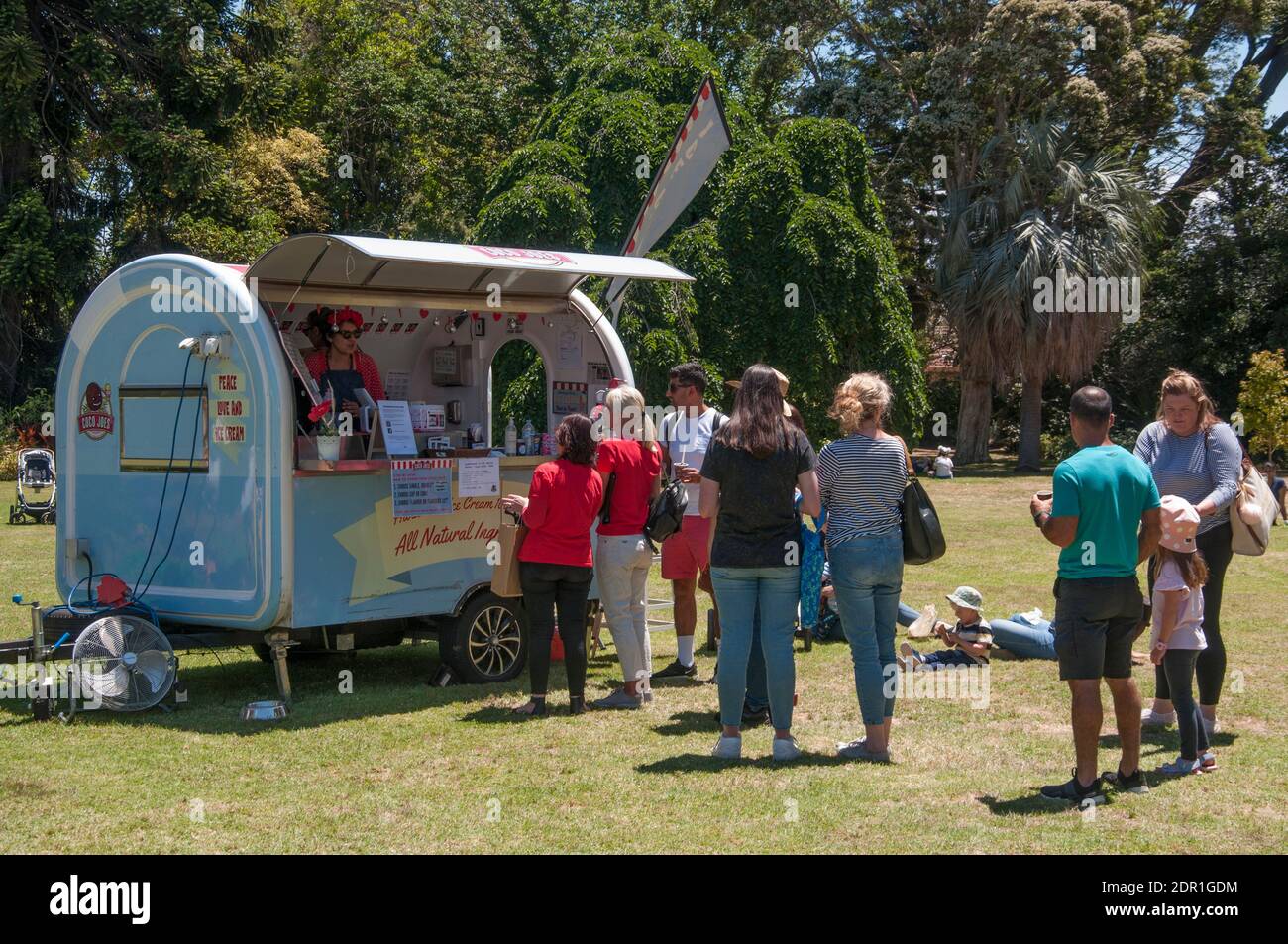 Food van at the Makers' Market at Rippon Lea House & Gardens, Elsternwick, Victoria, Christmas 2020 Stock Photo