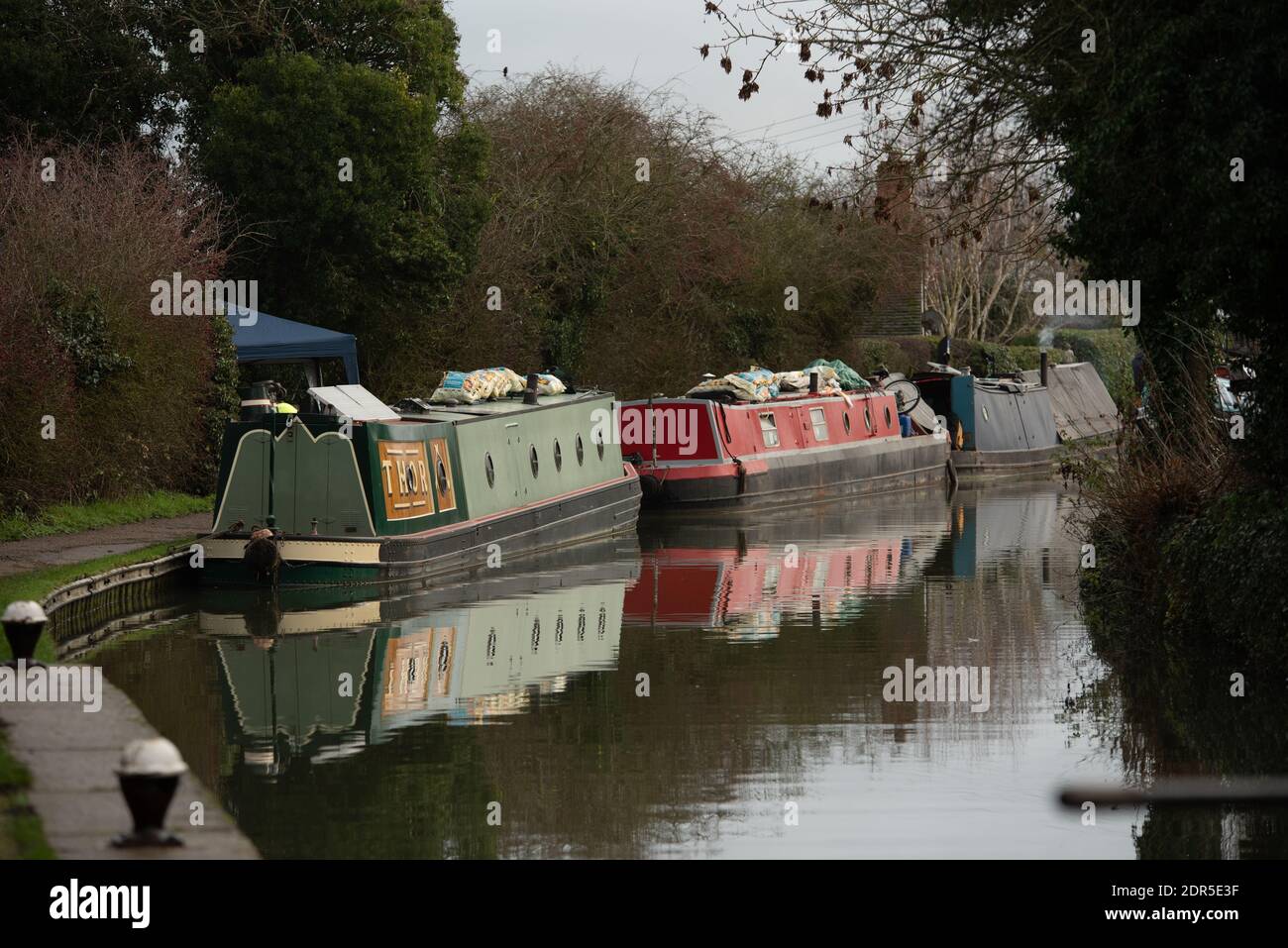 canal boat barge in Northampton Stock Photo