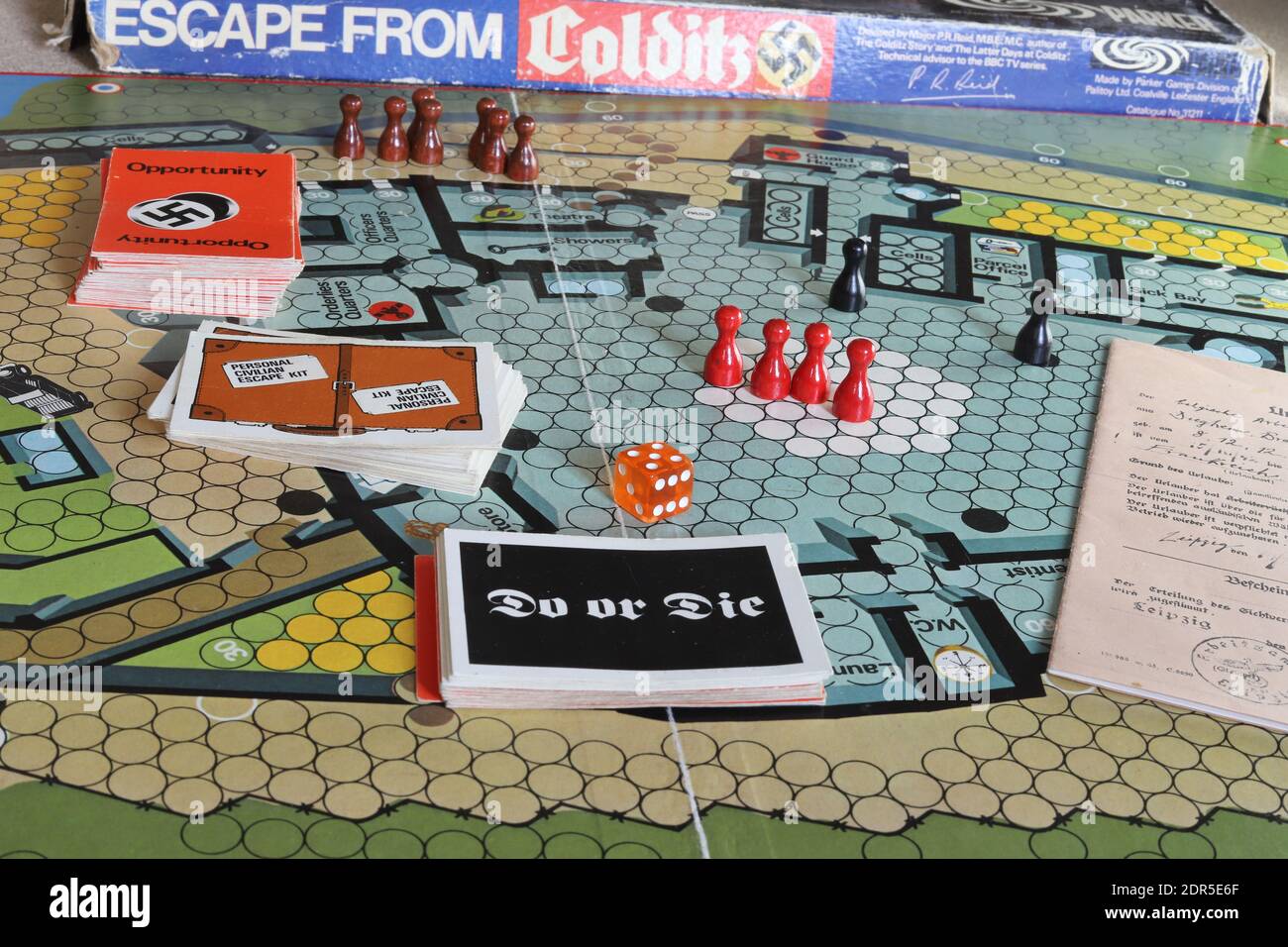 Escape from colditz game hires stock photography and images Alamy