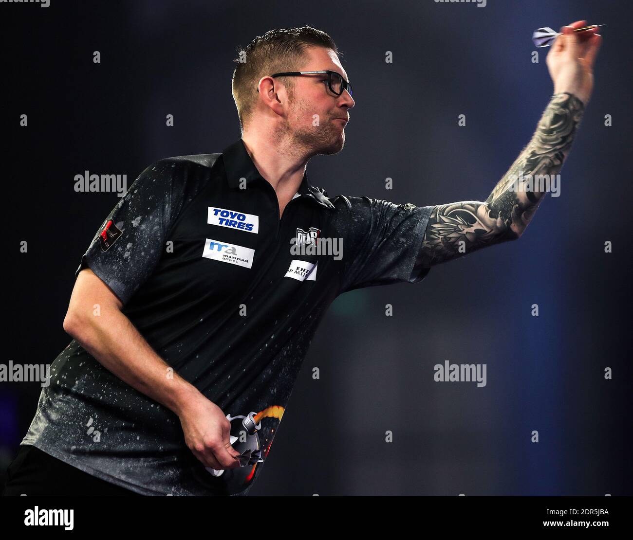 Ron Meulenkamp in action during day six of the William Hill World Darts  Championship at Alexandra Palace, London Stock Photo - Alamy