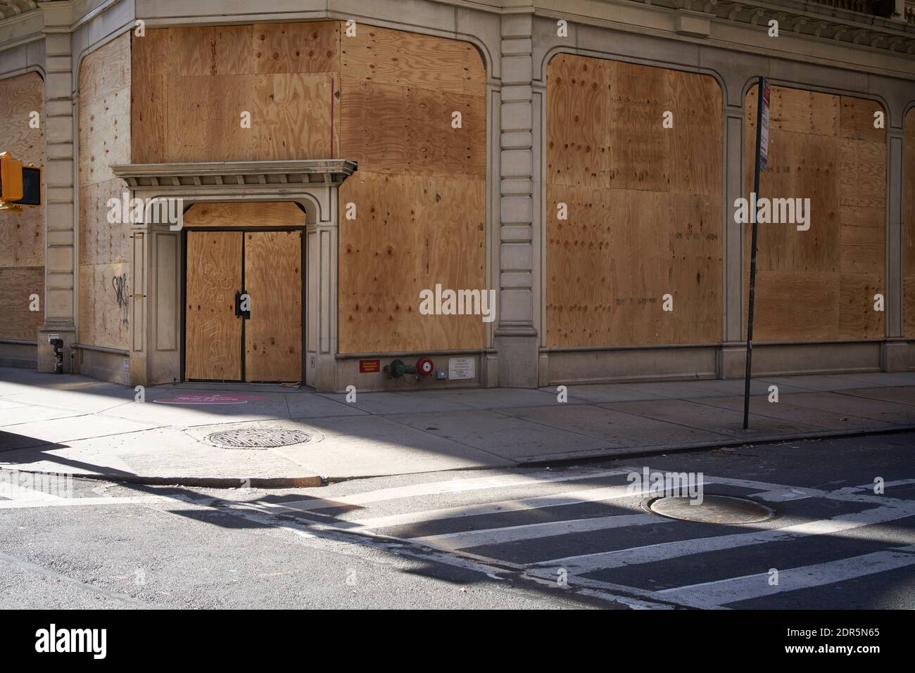 Closed store in New York City due to the Covid pandemic Stock Photo