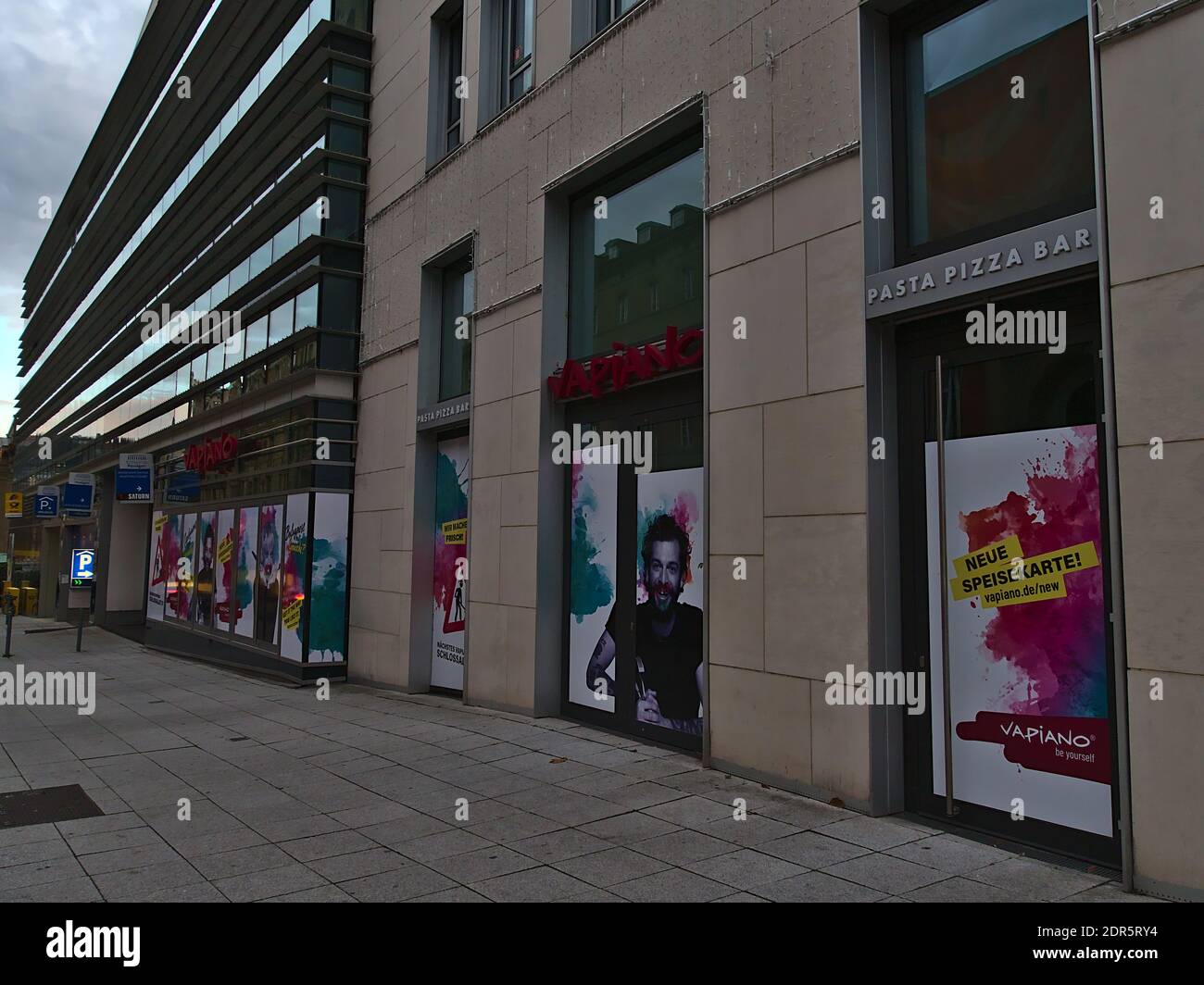 Vapiano High Resolution Stock Photography And Images Alamy