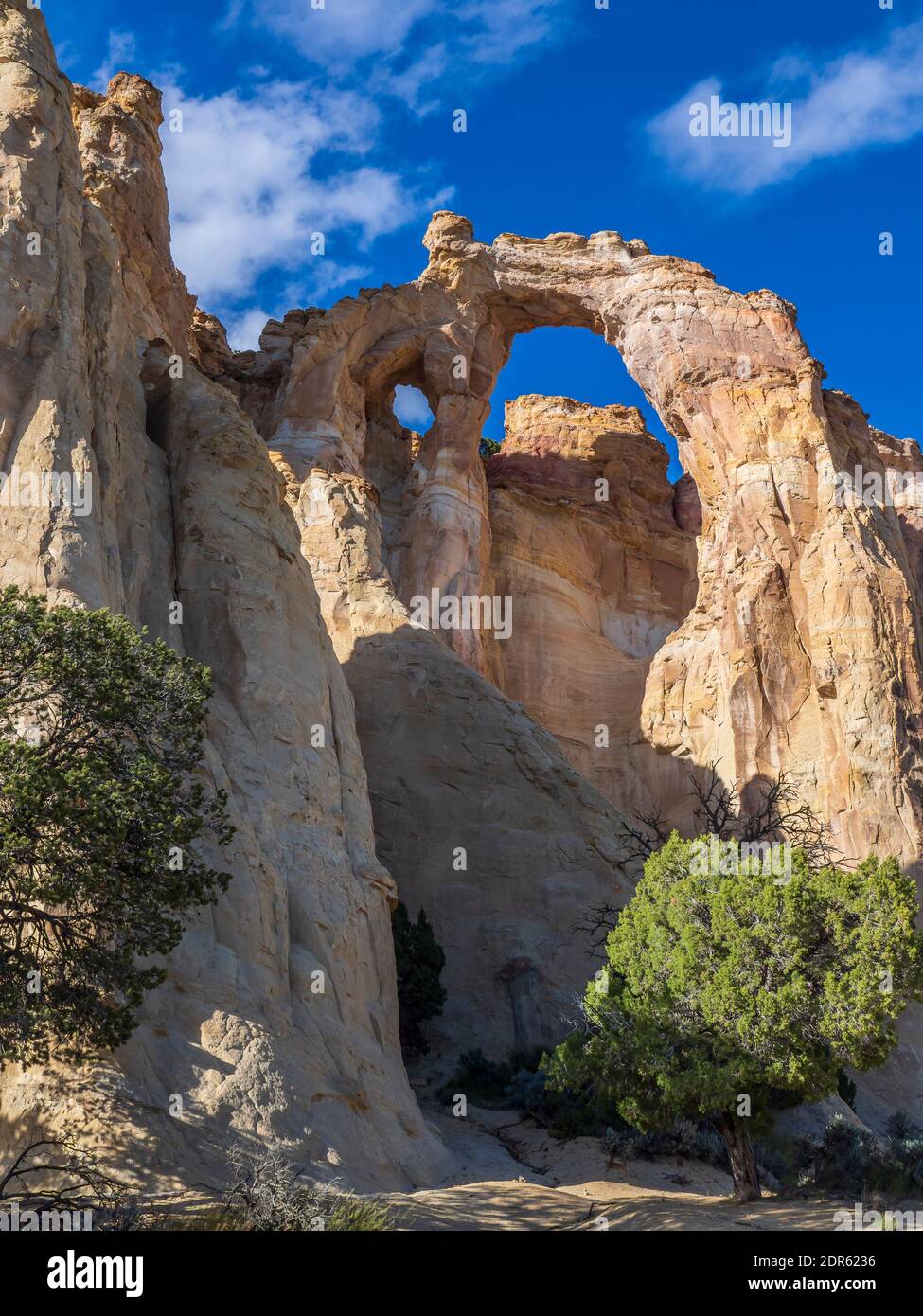 Grosvenor Arch, Cottonwood Wash Road 400, Grand Staircase-Escalante National Monument south of Cannonville, Utah. Stock Photo