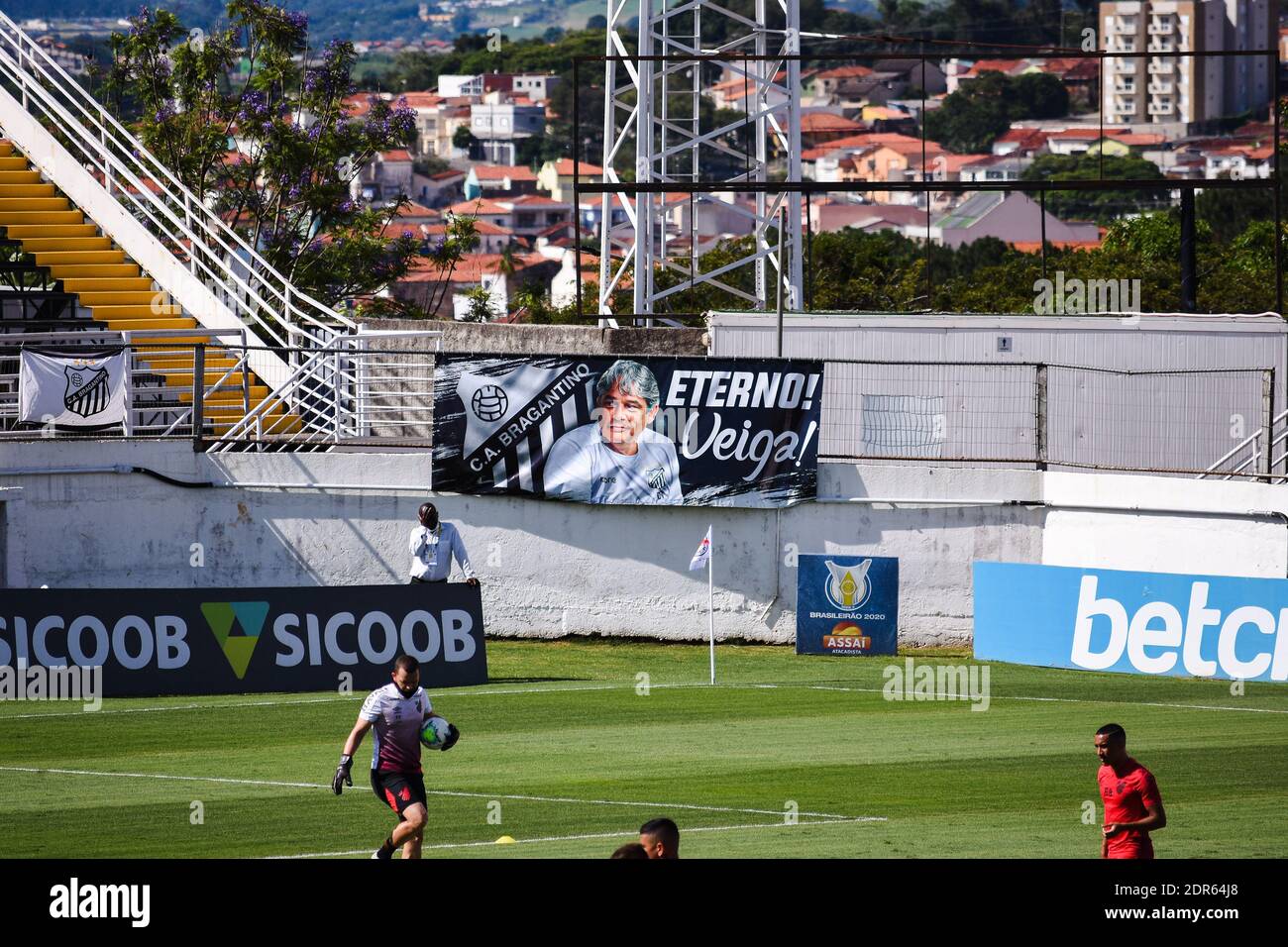 SP - Braganca Paulista - 05/05/2022 - COPA LIBERTADORES 2022, BRAGANTINO X  VELEZ SARSFIELD - CLEITON Bragantino's goalkeeper during a match against  Velez Sarsfield at Nabi Abi Chedid stadium for the Copa