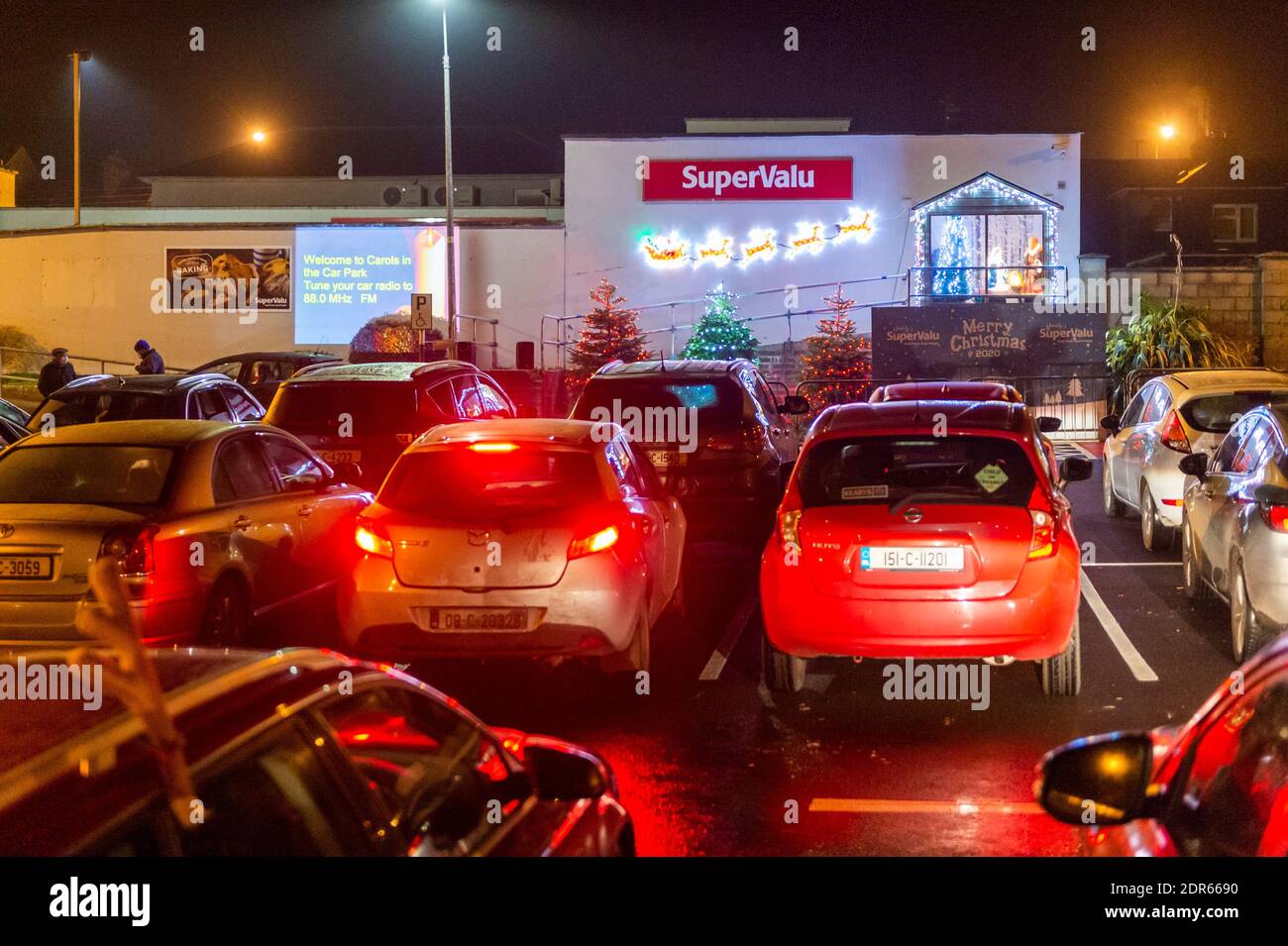 Carol service hires stock photography and images Alamy