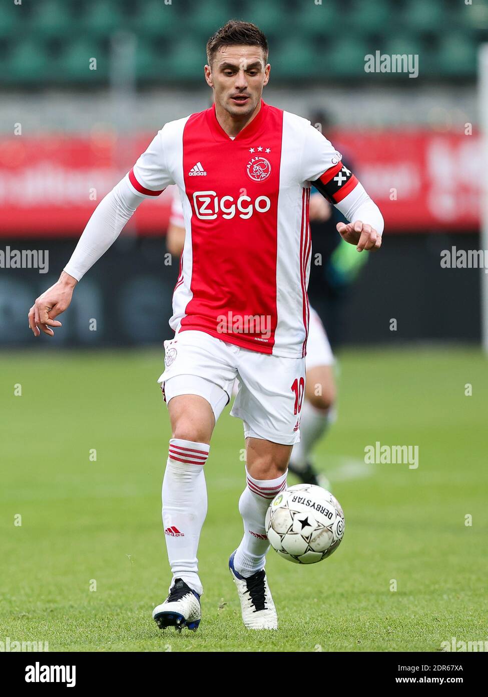 DEN HAAG, NETHERLANDS - DECEMBER 20: Dusan Tadic of Ajax during the Dutch  Eredivisie match between ADO Den Haag and Ajax at Cars Jeans Stadium on  Dece Stock Photo - Alamy