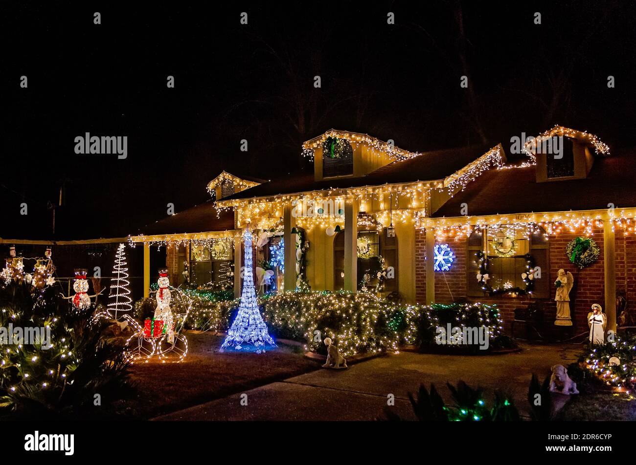 South lawn white house night hi-res stock photography and images - Alamy