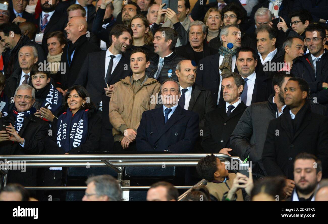 Claude Bartolone, Anne Hidalgo, Real Madrid's President Florentino Perez and Nicolas Sarkozy during the UEFA Champions League soccer match, Group A, Paris Saint-Germain (PSG) Vs Real Madrid CF at Parc des Princes stadium in Paris, France on October 21, 2015. Photo by Christian Liewig/ABACAPRESS.COM Stock Photo