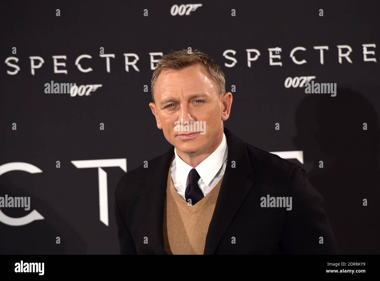 James bond photocall hi-res stock photography and images - Alamy
