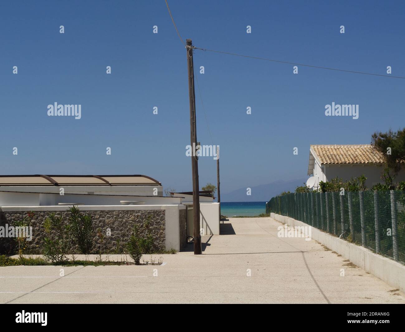 Walkway to beach at Thalassa Suites, Almiros, Corfu, Greece Stock Photo