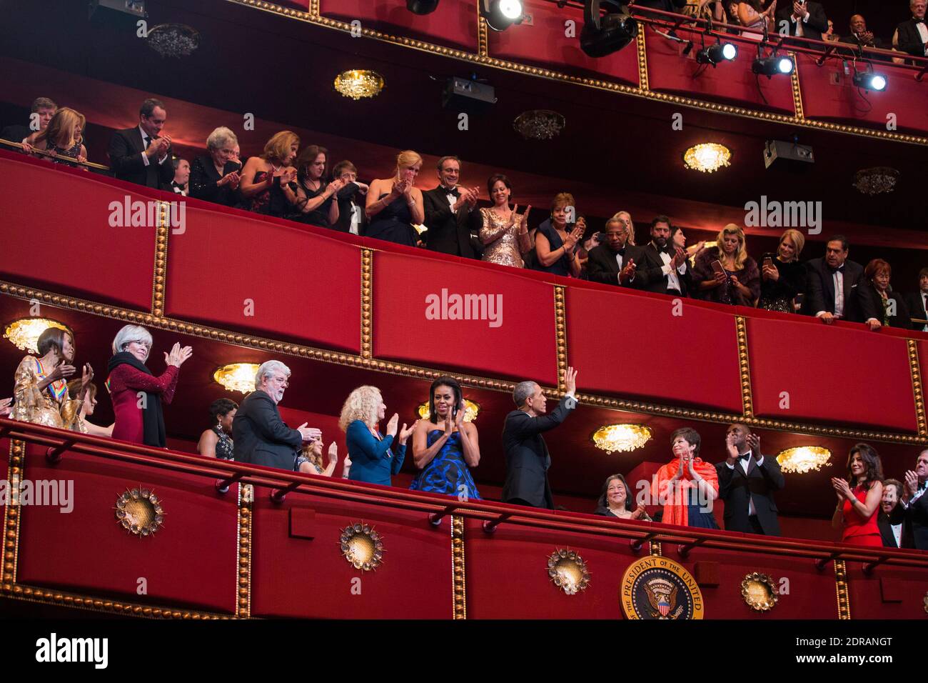 US President Barack Obama and First Lady Michelle Obama attend the Kennedy Center Honors at the Kennedy Center in Washington DC USA 06 December 2015. The honorees include singer songwriter Carole King...