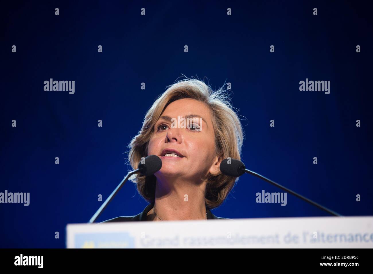 VALERIE PECRESSE METTING DE VALERIE PECRESSE CANDIDATE LES REPUBLICAINSUDIMODEM A LA