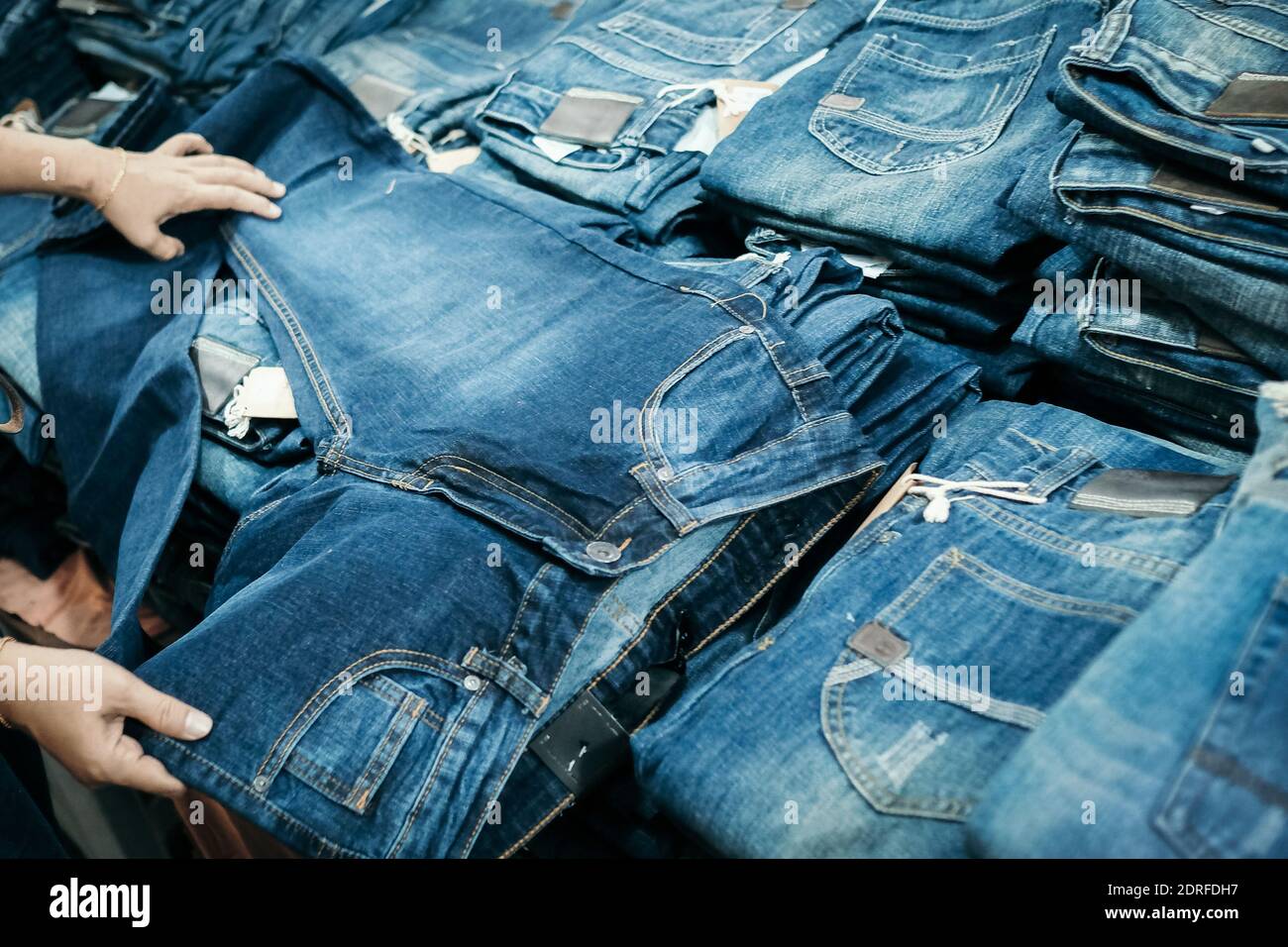 Store display jeans hi-res stock photography and images - Page 17 - Alamy