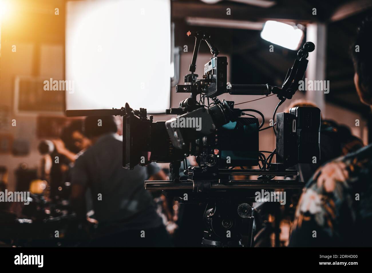 Camera_crew hires stock photography and images Alamy