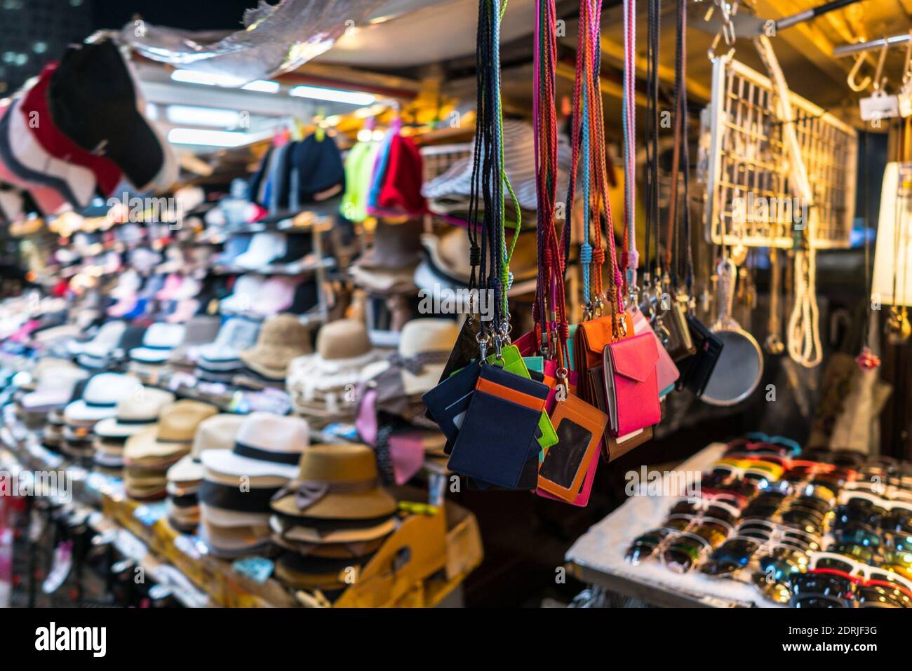 Sunglasses shop seoul hires stock photography and images Alamy