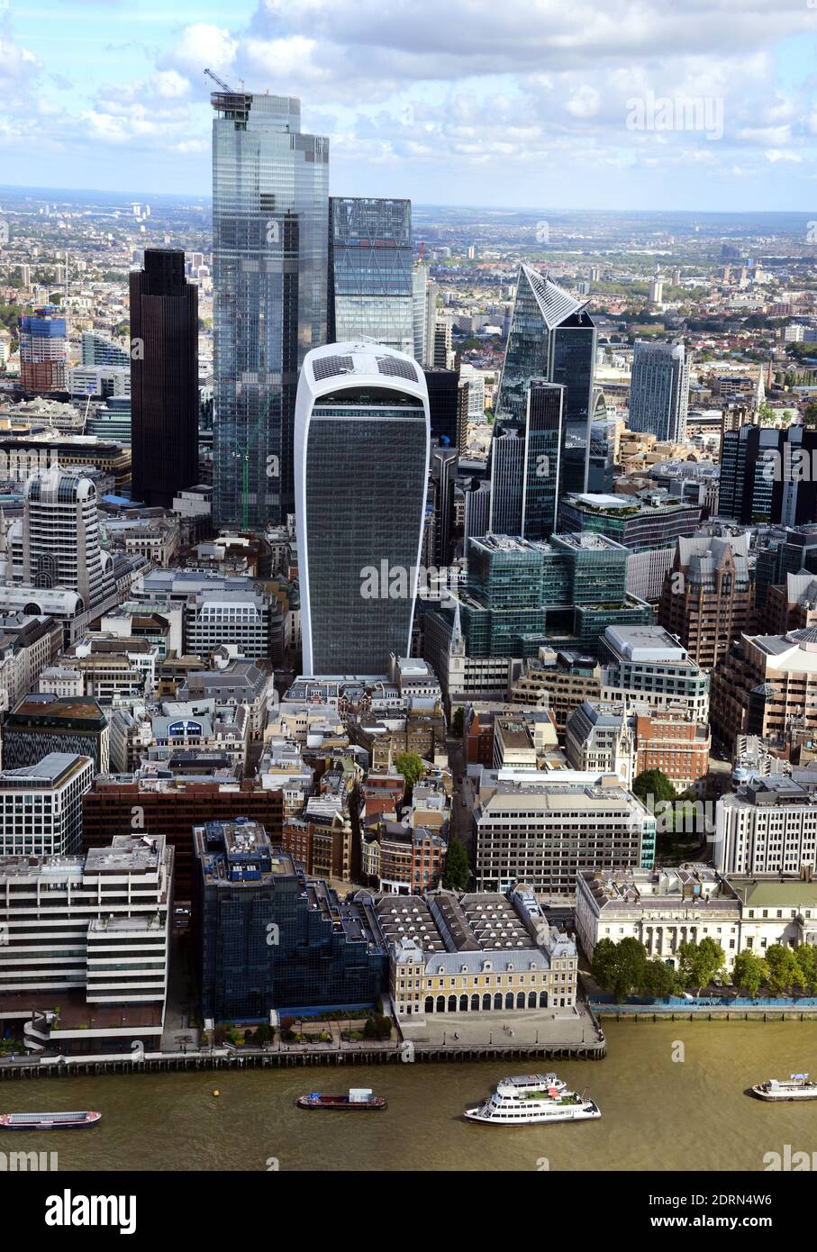 London, UK. 08th Sep, 2019. View from the highest building in Europe, the 306 meter high Shard, over the city with skyscrapers Credit: Waltraud Grubitzsch/dpa-Zentralbild/ZB/dpa/Alamy Live News Stock Photo