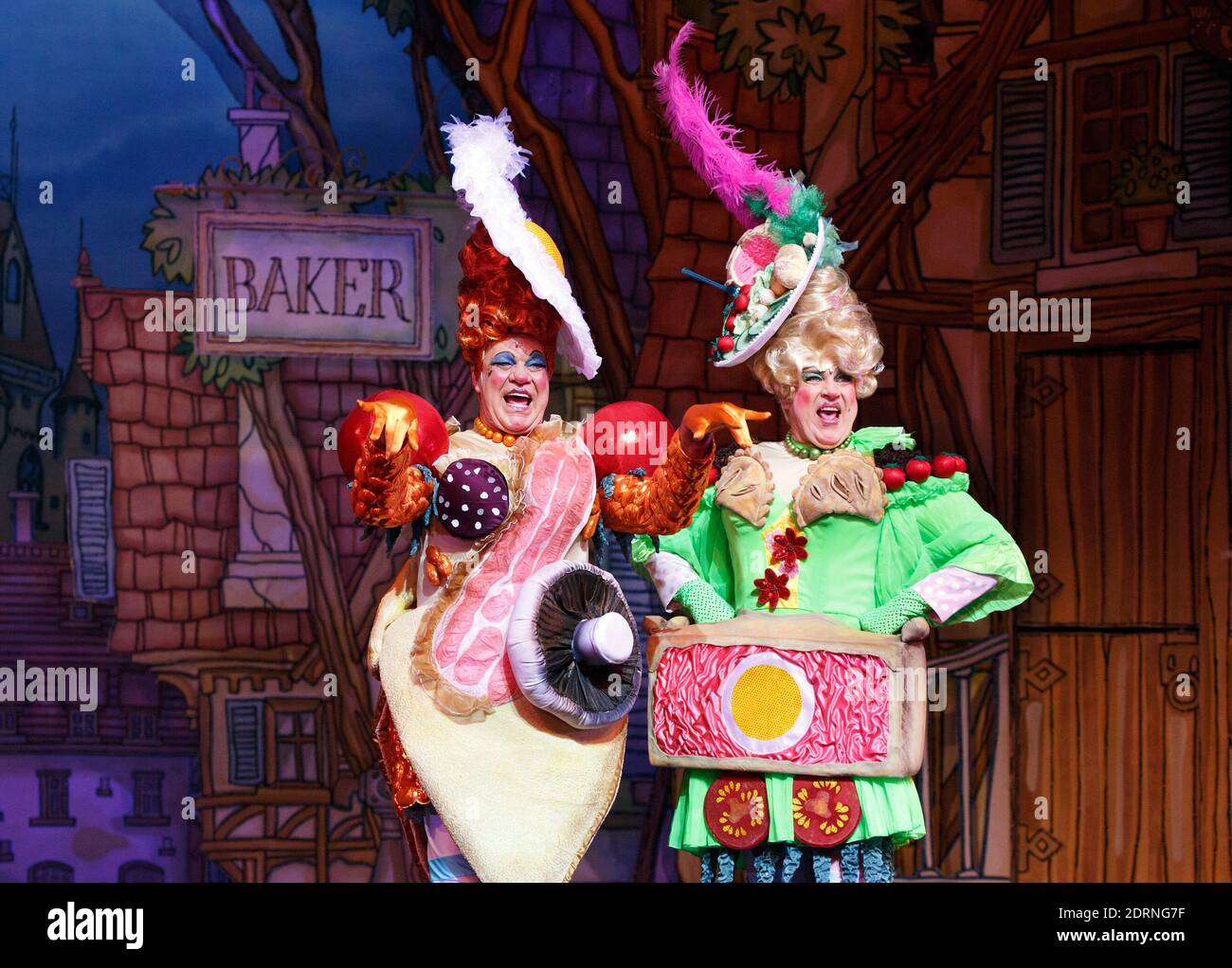 l-r: Matthew Kelly (Ugly Sister), Matthew Rixon (Ugly Sister) in CINDERELLA at the New Wimbledon Theatre, London SW19  09/12/2014  written by Eric Potts  choreographer: Lizzi Gee  director: Ian Talbot   Donald Cooper/Photostage   donald@photostage.co.uk   ref/0026 Stock Photo