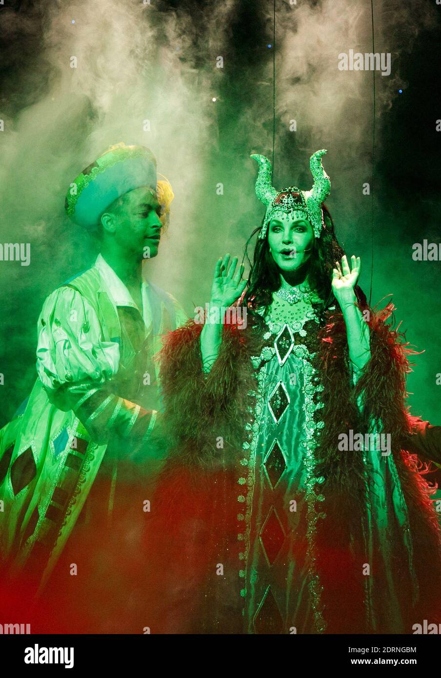 Priscilla Presley (Wicked Queen) in SNOW WHITE AND THE SEVEN DWARFS at the New Wimbledon Theatre, London SW19  13/12/2012  written by Eric Potts  director: Ian Talbot Stock Photo
