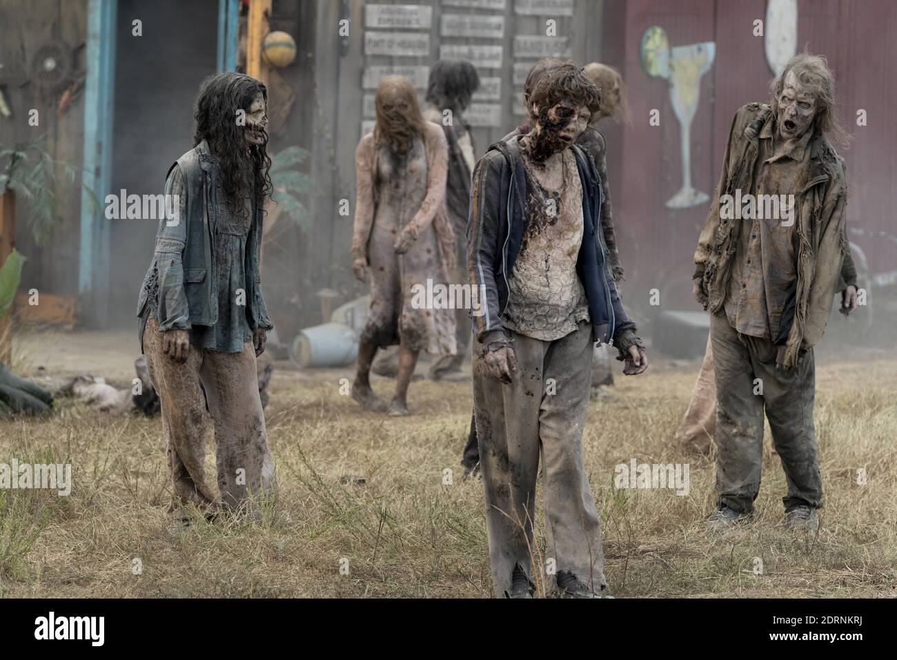 The walking dead poster hi-res stock photography and images - Alamy