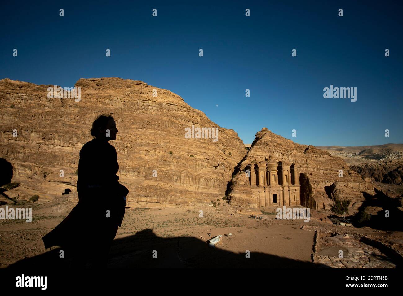 Turist in Wadi Musa, Petra archeological site, just a few weeks  before the global lockdown due to the pandemic Stock Photo
