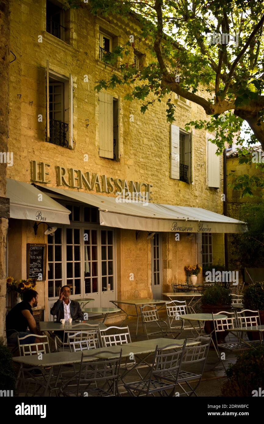 French restaurant in Gordes Stock Photo - Alamy
