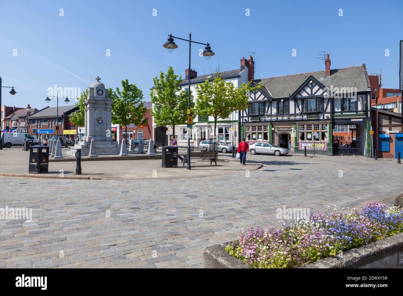 Pontefract west yorkshire centre town hires stock photography and