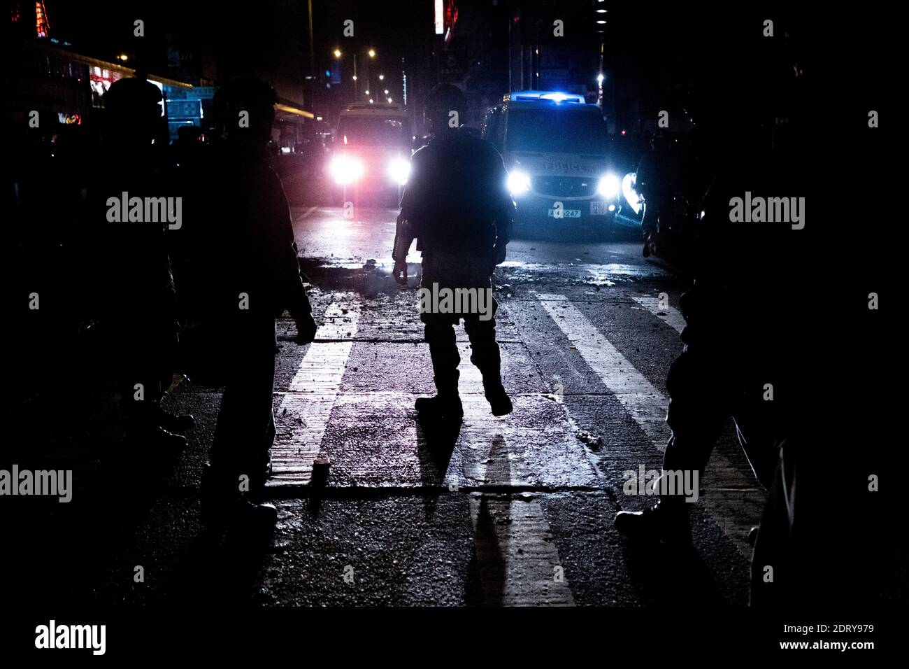 HONG KONG - PROTEST - NIGHT RIOTS - MB Stock Photo - Alamy