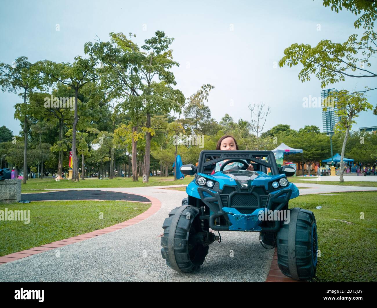 Indian battery car hires stock photography and images Alamy