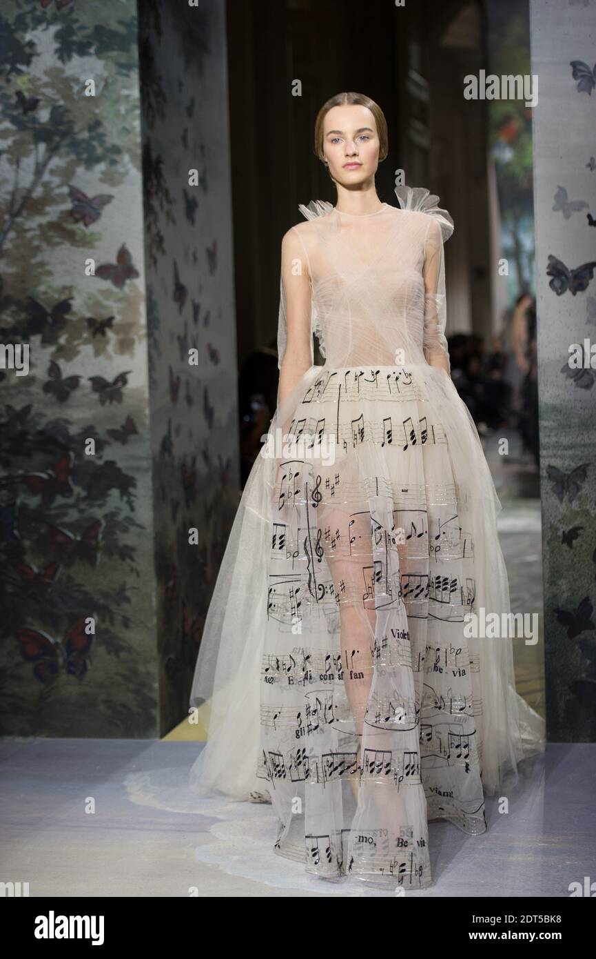 A model displays a creation for Valentino Spring-Summer 2014 Haute-Couture collection show held at Hotel Rotschild in Paris, on January 22, 2014. Photo by Thierry Stock Photo - Alamy