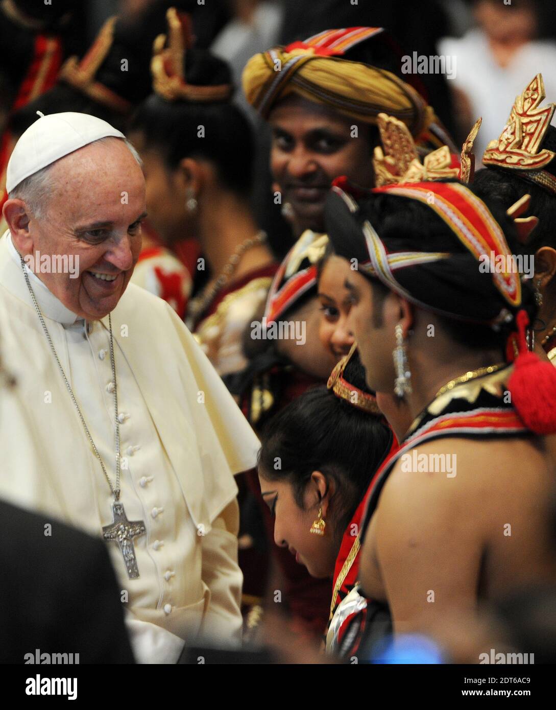 Pope Francis Met With A Group Of Sri Lankan Immigrants Living In Italy
