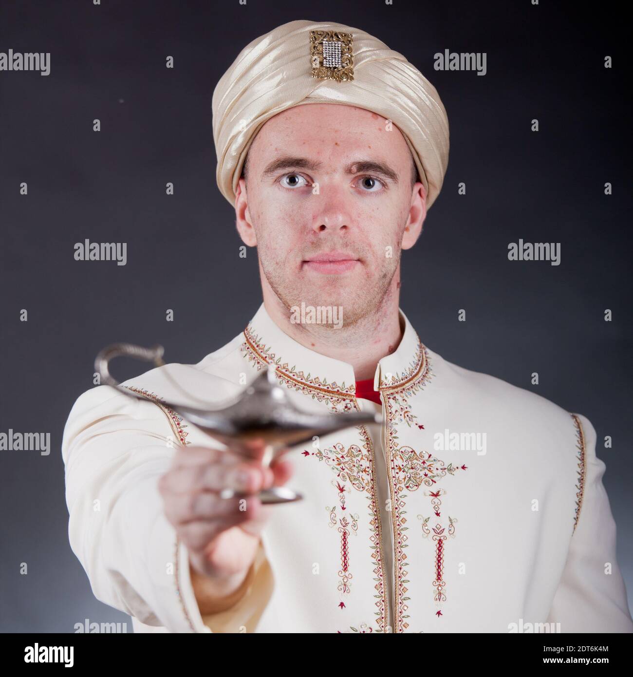Man in arabian sultan costume hi-res stock photography and images - Alamy