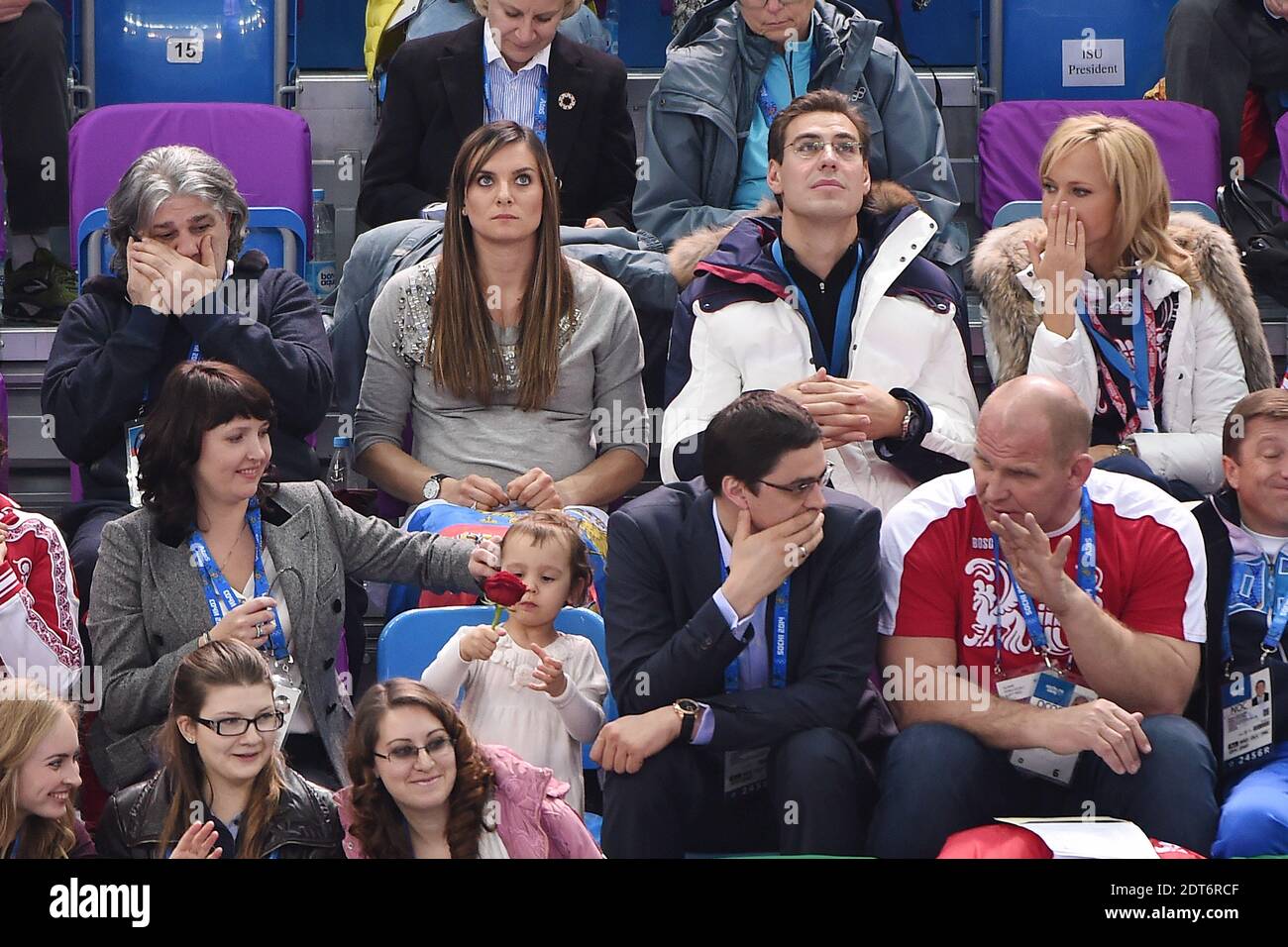 Russian pole vaulter Yelena Isinbayeva watch the Pairs Free Skating on