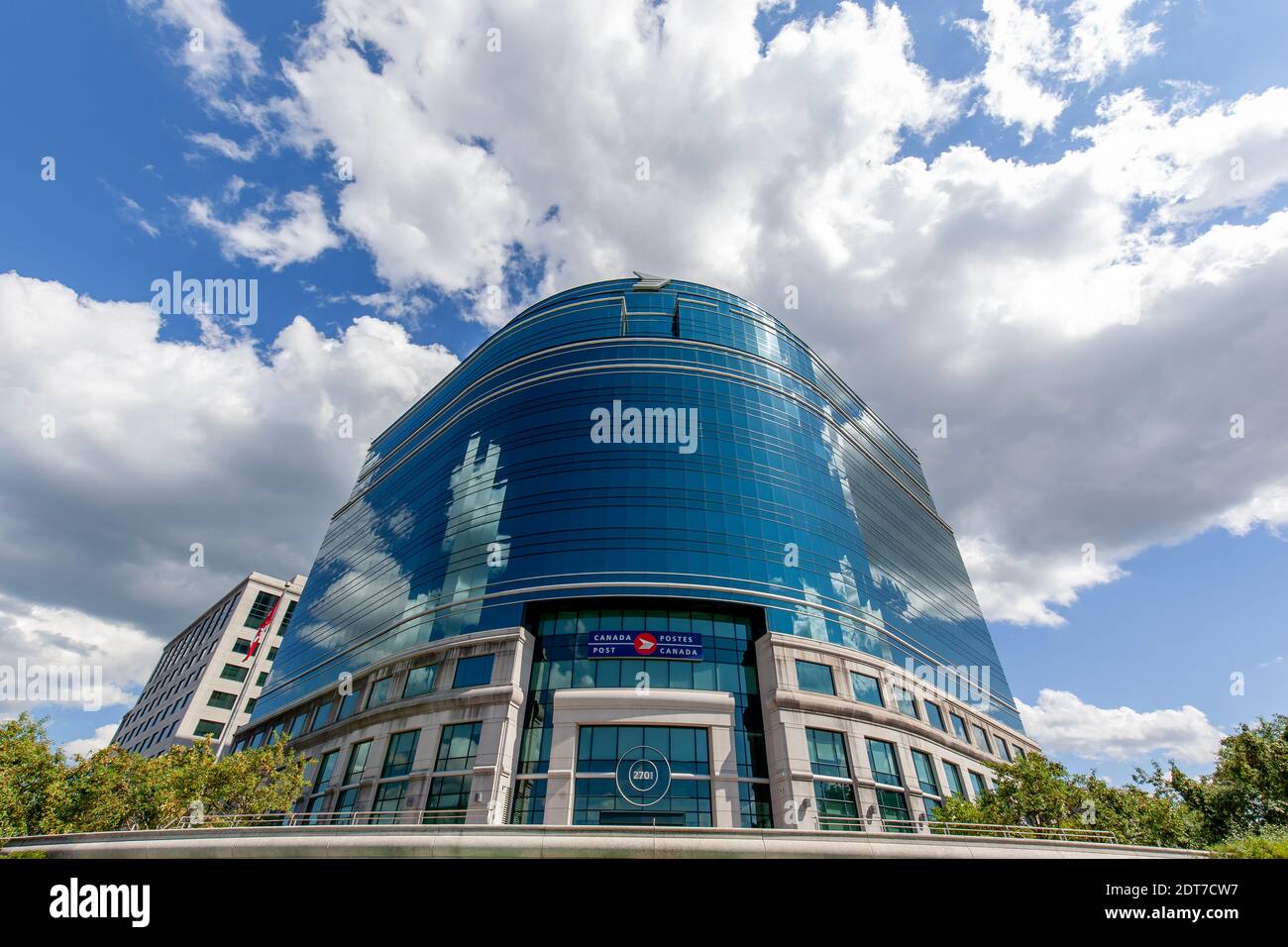 Canada post logo hires stock photography and images Alamy