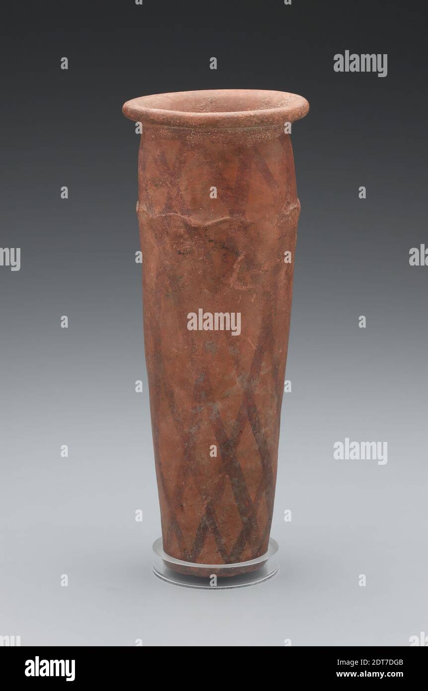 Wavy-handled Jar, Fine Marl A, with red paint, 28 × 8.3 × 10.8 cm (11 × 3 1/4 × 4 1/4 in.), Egyptian, Predynastic, Naqada III, Containers - Ceramics Stock Photo