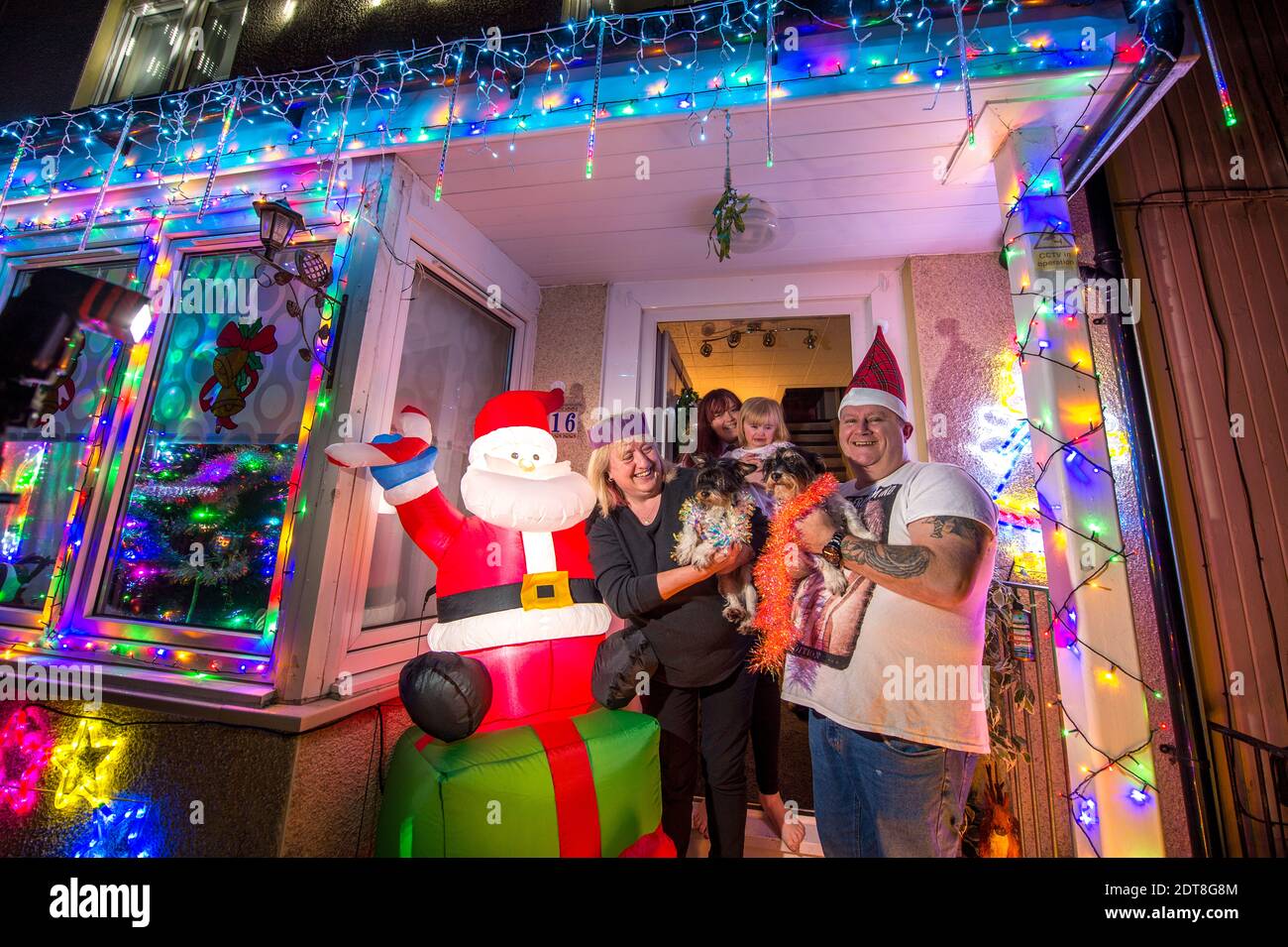 Naples Christmas Cheer 2022 Page 2 - Inflatable Santa Claus High Resolution Stock Photography And  Images - Alamy