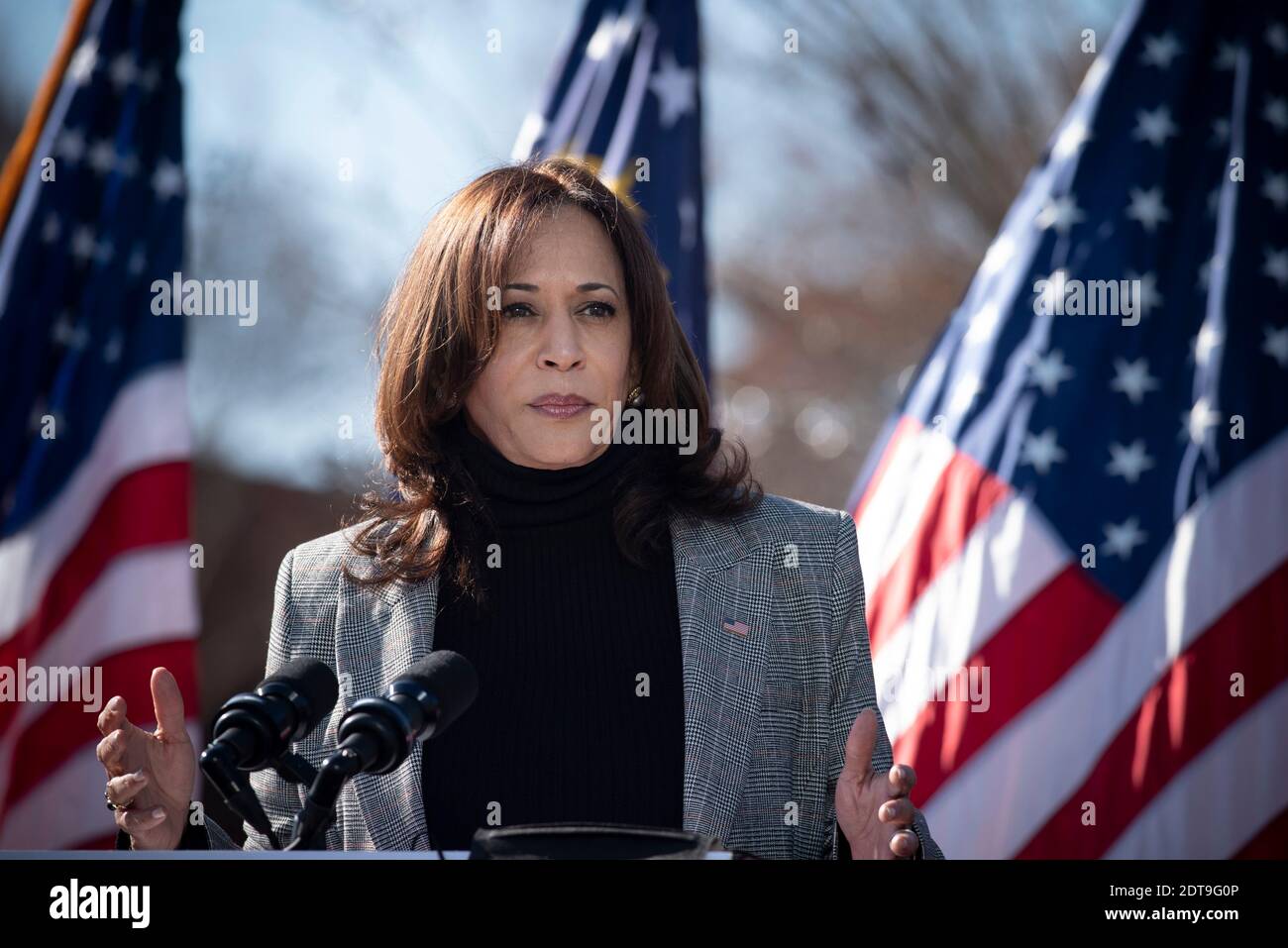 президентом америки будет женщина. камала харрис женщина президент. камала харрис американский юрист. президентом америки будет женщина. харрис вице президент.