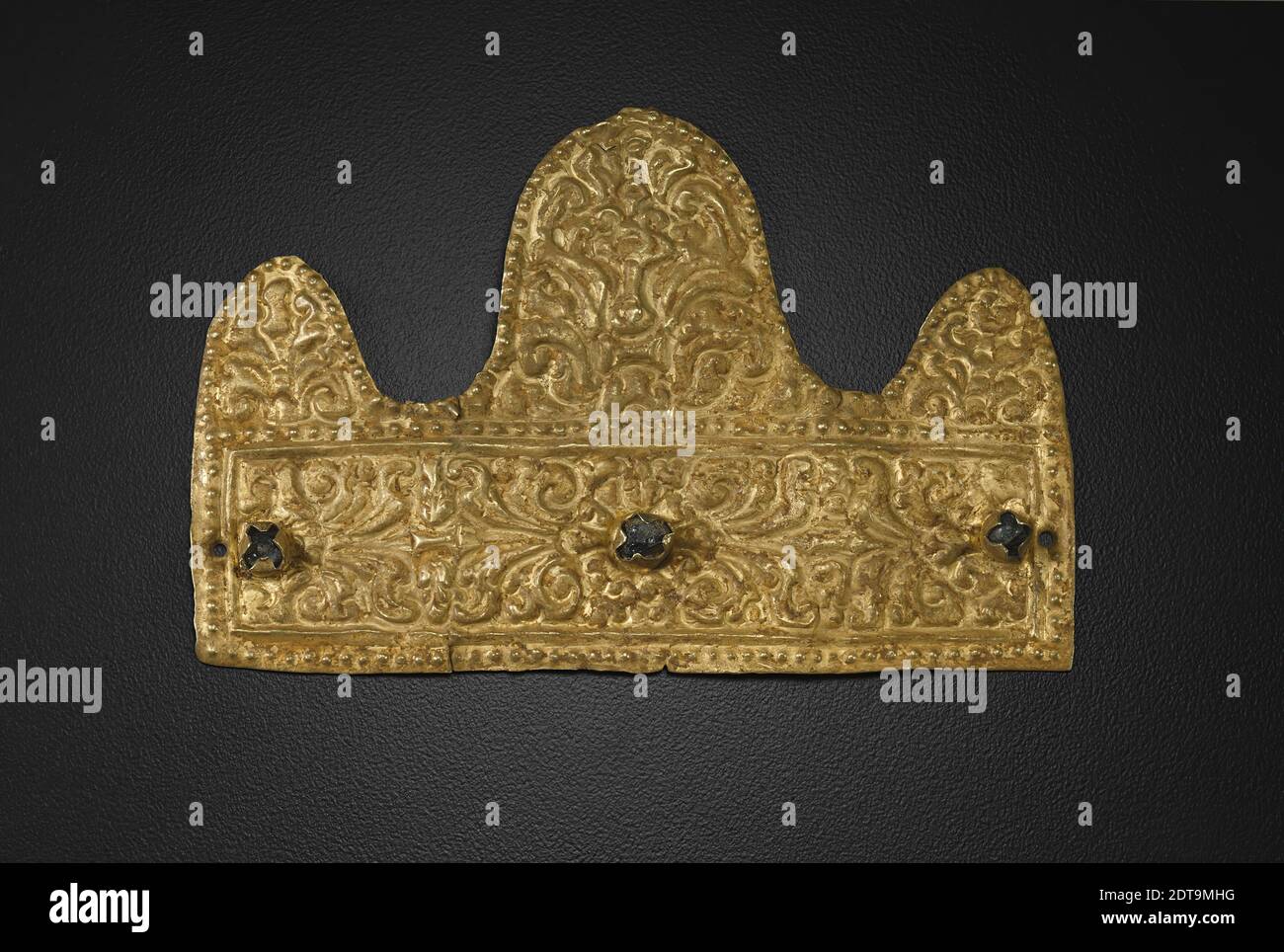 Pectoral with Gems, mid 8th–9th century, Gold and green translucent stone, 6.85 × 10.515 cm, 23.276 g, 0.085 cm (2 11/16 × 4 1/8 in., 23.276 g, 1/16 in.), Made in Java, Indonesia, Java, Early Classic Period (650–1000), Jewelry Stock Photo