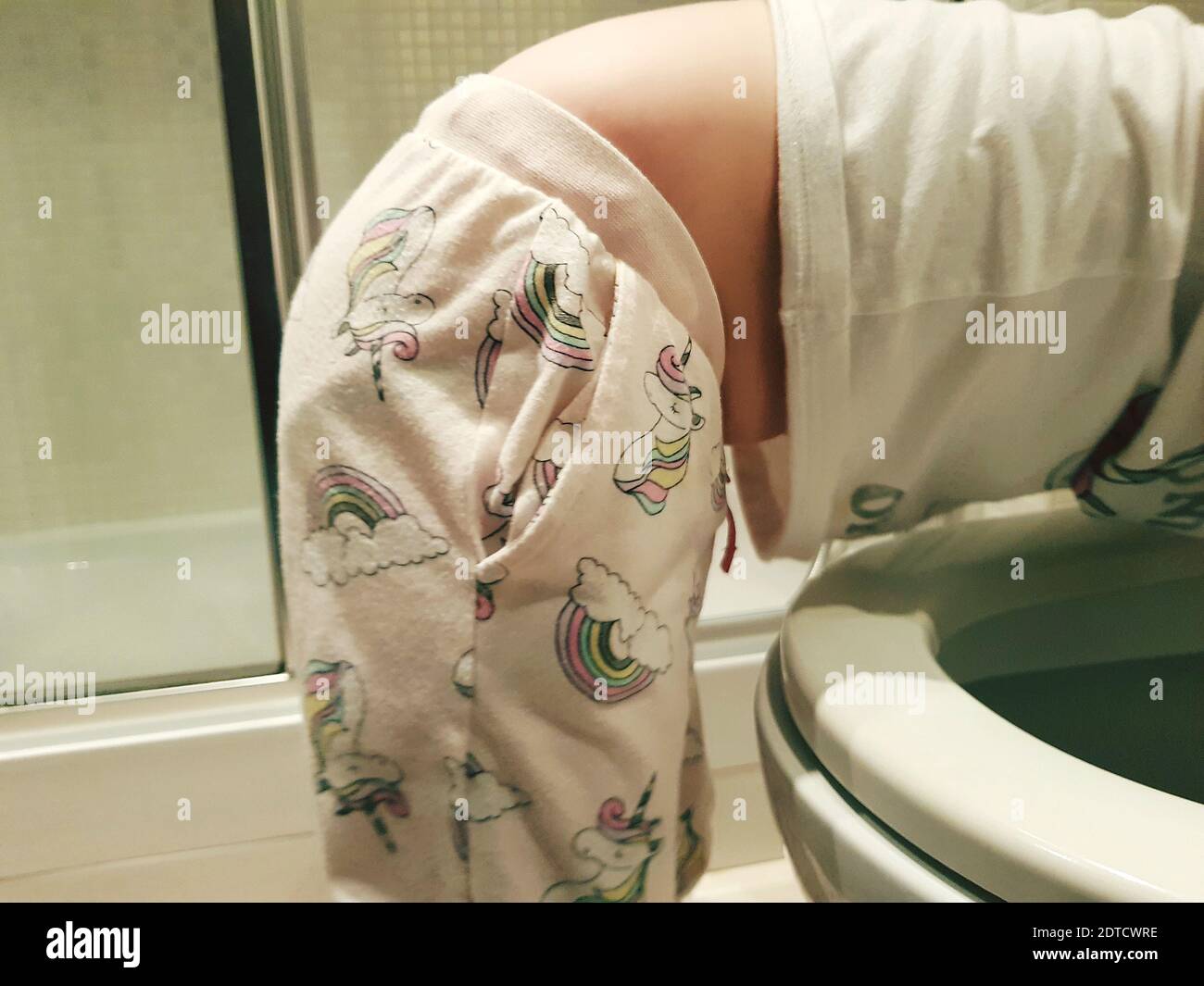 Flushing toilet child hires stock photography and images Alamy