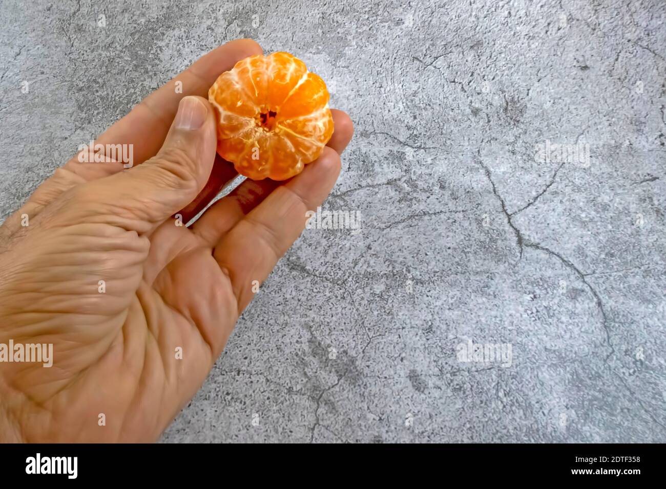 ready to eat peeled tangerines Stock Photo Alamy