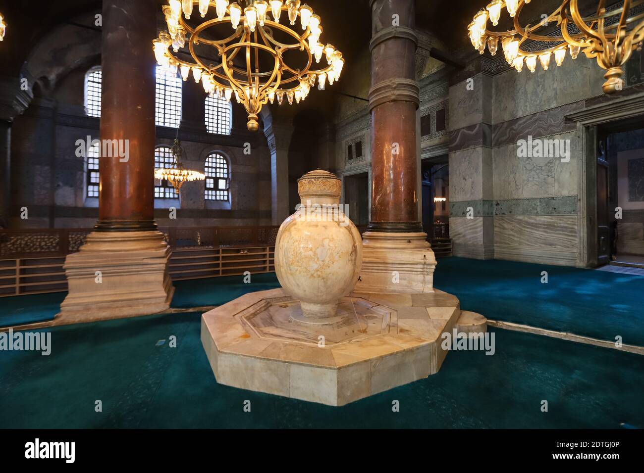 Hagia Sophia Mosque in Sultanahmet, Istanbul City, Turkey Stock Photo ...