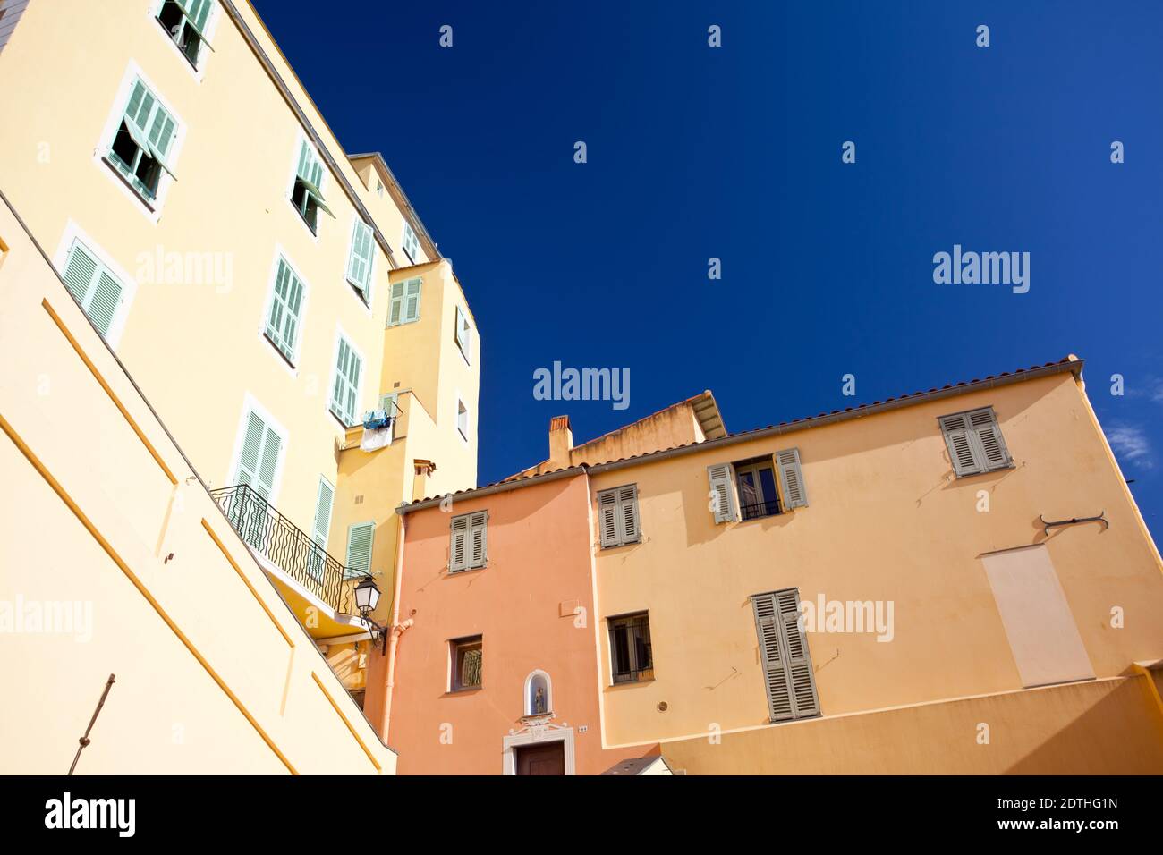 Yellow facade menton hi-res stock photography and images - Alamy