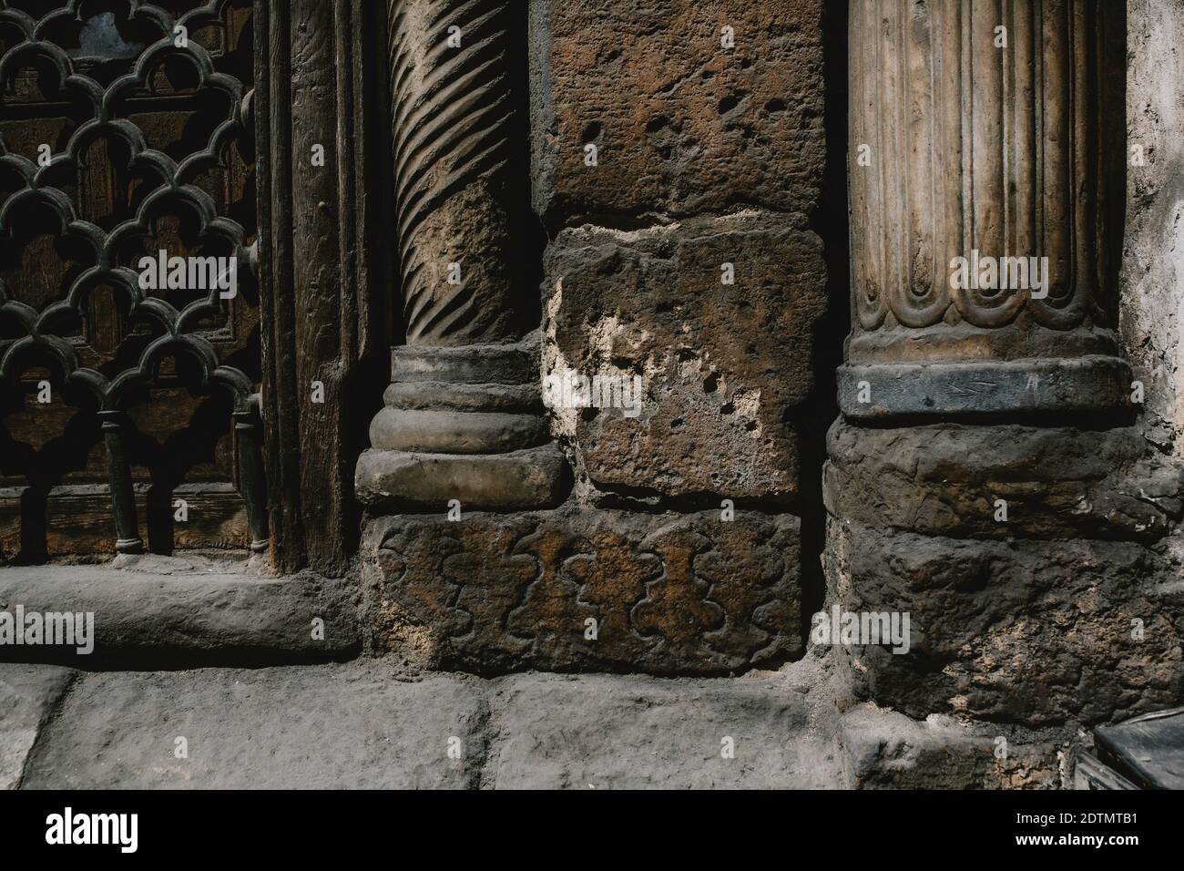 Details old building in Misr al-Qadima, Cairo old town, Egypt Stock Photo