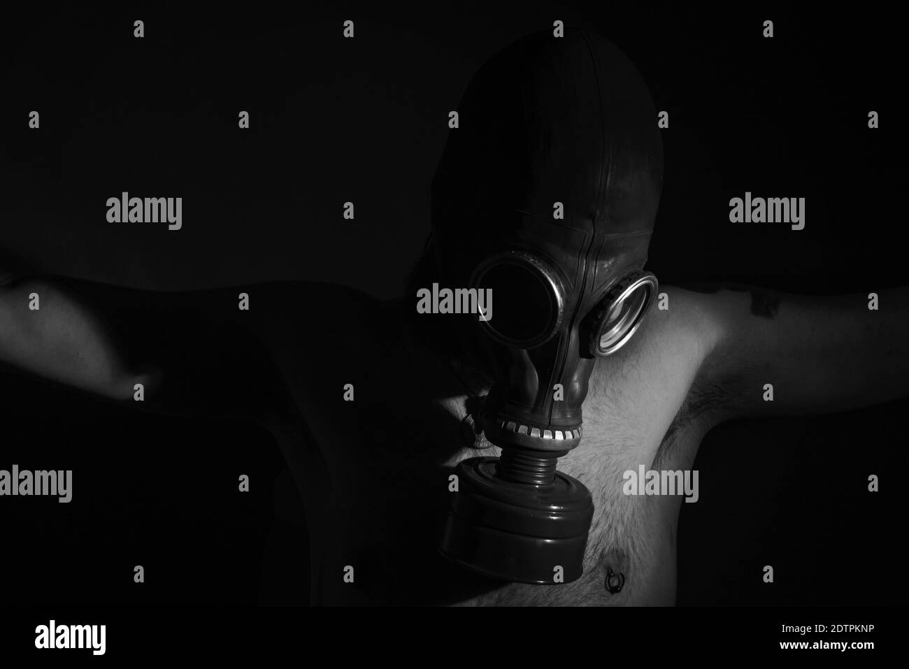 Man Wearing Gas Mask Black and White Stock Photos & Images - Alamy