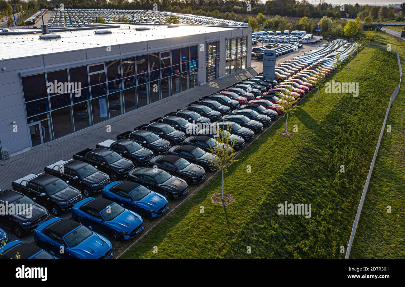 Ford cars parking lot 2020 hires stock photography and images Alamy