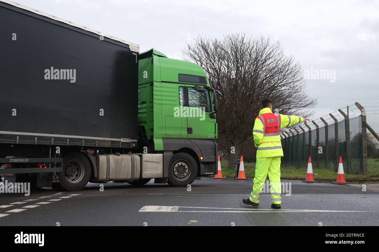 Lorry Entry Manston Airport Lorry Park High Resolution Stock Photography and Images ...