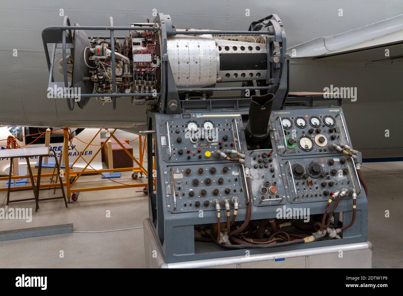 A Ferranti Airpass AI23 radar system (for the English Electric