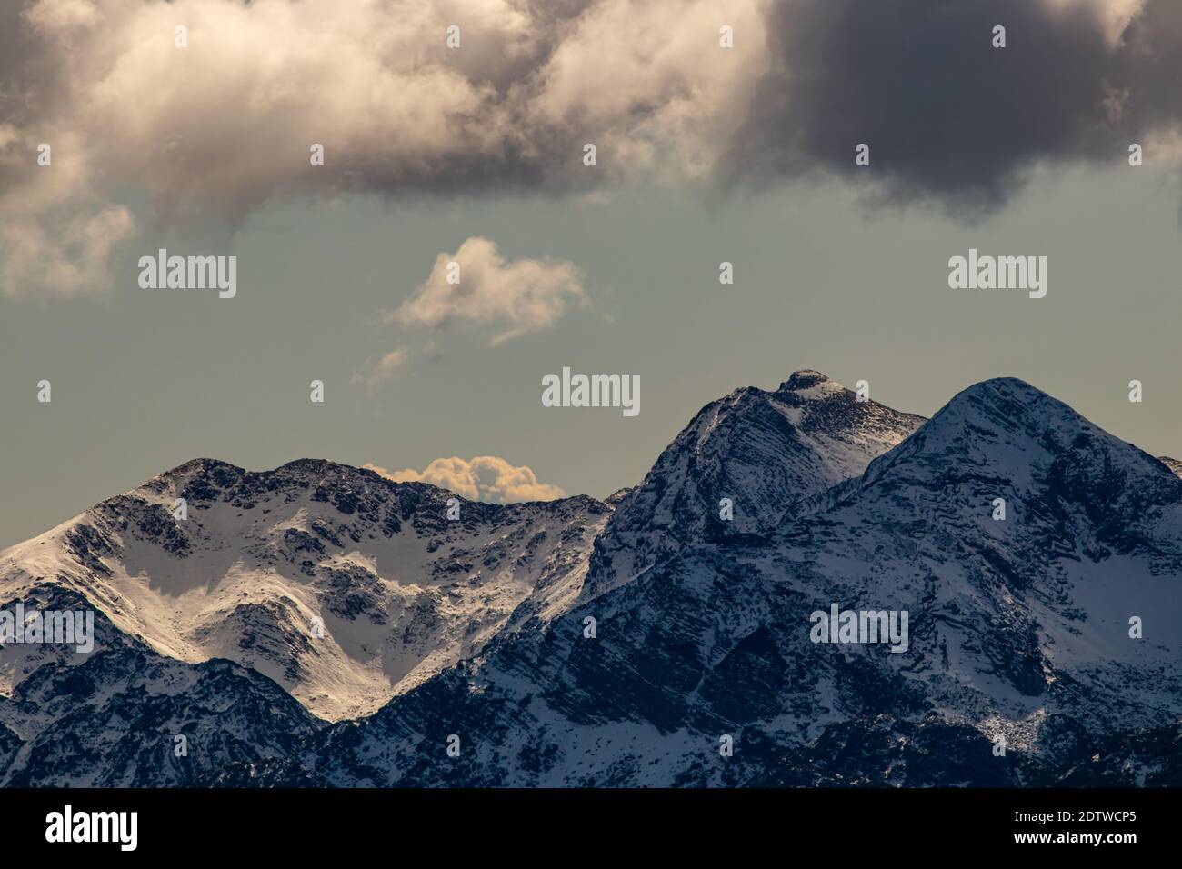 Cloud On Ridges Mountain ridge covered in clouds Stock Photo - Alamy