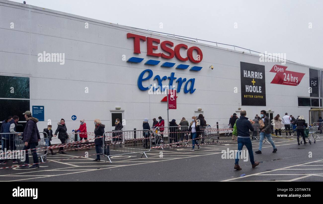 New tesco superstore hires stock photography and images Alamy
