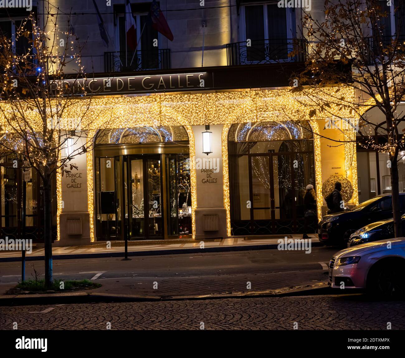 Prince de Galles Hotel with Christmas lights on avenue George V - Paris, France Stock Photo